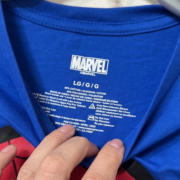 Boys Spider-Man tee nwt - Picture 2 of 2